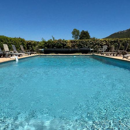 רוקפור-לה-בדול Appart. 4 Pers A 6 Kms De Cassis Avec Acces Piscine מראה חיצוני תמונה